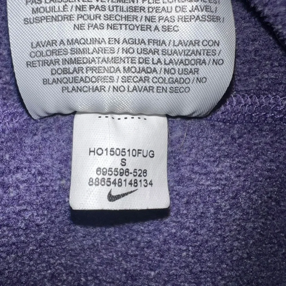 Nike Hoodie Women's Sz S Purple Fleece Therma Thumbhole Center Swoosh 695596-526